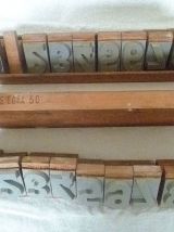 duo de coffrets tampons chiffres en bois, vintage