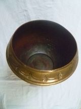 cache pot , vintage métal doré