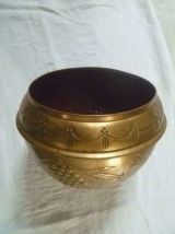 cache pot , vintage métal doré