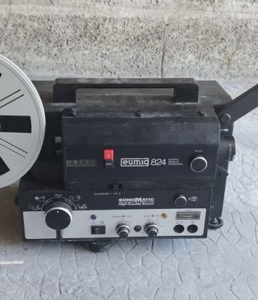 Projecteur Sonomatic Super 8