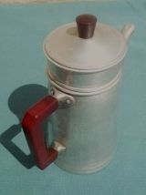 Cafetière  en alu , vintage