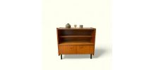 Meuble de rangement vintage pieds métal noirs 