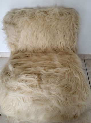 Fauteuil moumoute années 1970