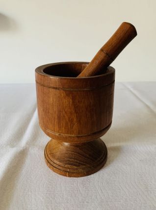 Mortier en bois et  son pilon