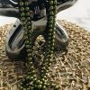 Collier sautoir vintage perles vert kaki
