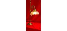 grande lampe 1900 laiton et abat jour verre  taillé  et opaq