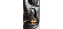 Masque vintage diable japonais en bois sculpté