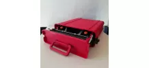 Machine à écrire manuelle VALENTINE de chez OLIVETTI. 