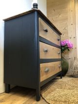 Commode campagnarde noire et bois 