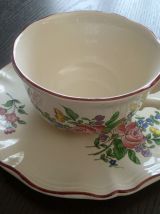  tasse à déjeuner avec soucoupe Faïence K.G Lunéville