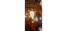 Ancien grand masque mural africain en bois sculpté