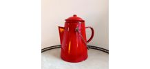 Set cafetière et tasses en tôle émaillée rouge vintage