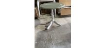 Table d’appoint 