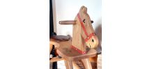 Cheval à bascule en bois massif upcyclé, sellerie de qualité