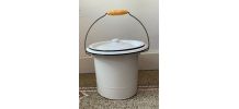 Ancien grand pot de chambre 