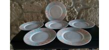 6 assiettes Arcopal blanches motifs rose et bleu