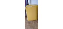 2 beaux coussins jaunes déhoussables 