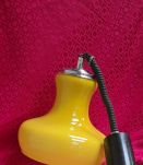 suspension 1970 reglable opaline jaune vif  tres bon etat ac