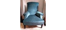 Fauteuil chauffeuse Napoléon 3 en velours bleu 