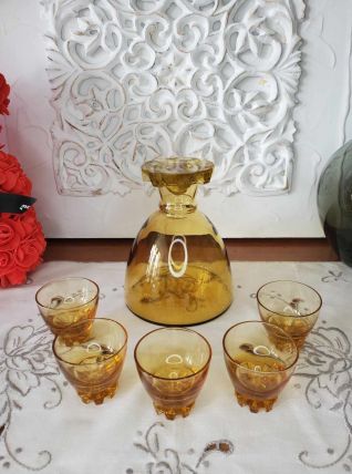 Service à liqueur, carafe et 5 verres teinte ambrée Vintage