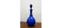 Carafe vintage en opaline bleu cobalt