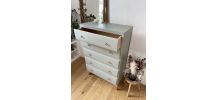 Commode vintage