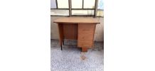 Petit bureau en chêne ,vintage 1950