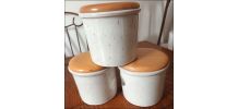 3 anciens pots à condiment