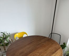 Table en bois massif extensible 