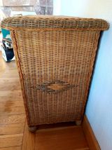 Commode en rotin vintage 1970 