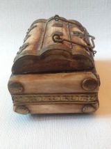 Charmante boîte à bijoux vintage, d'inspiration orientale