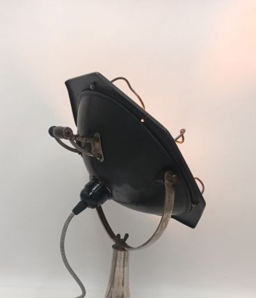 Lampe industrielle, Detournement d'objet