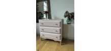 Commode vintage
