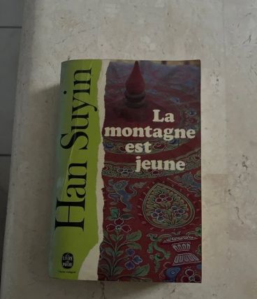 La montagne est jeune, Han Suyin