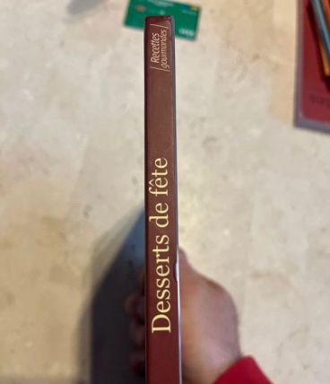 Desserts de fête, Sylvie Aït Ali (Ref. 2024-201)