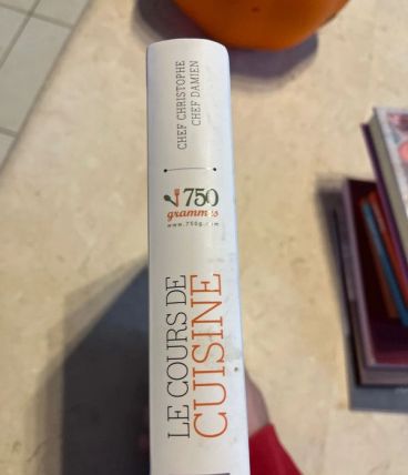 Le Cours de Cuisine : 750 grammes (Ref. 2024-202)