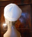 CASQUETTE BONNET BENETTON BLANC CREME T M NEUF ETIQUETTES TI