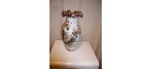 Vase 19ème en opaline, décor cloisonné, peint à la main