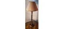 lampe bois torsadé,  tres elegante  58x25  elec ok