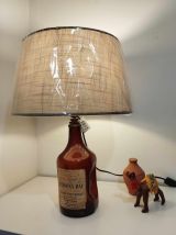 Lampe à poser déco recyclage bouteille de whisky