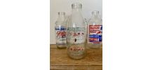 Bouteilles de lait anglaises vintage