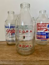 Bouteilles de lait anglaises vintage