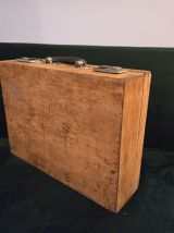 Valise vintage en bois
