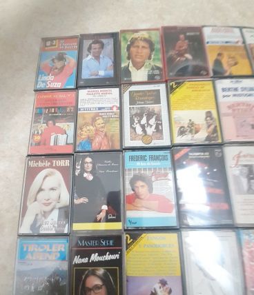 Lot de 34 cassettes audio