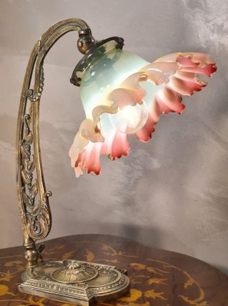 lampe bronze art nouveau ancienne 30x25 avec tulipe opalisan