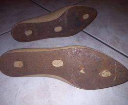 Formes chaussures femme bois