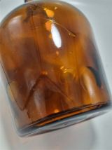 Bonbonne en verre ambré