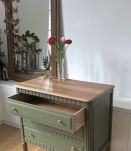 Commode vintage