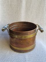  Cache-pot en cuivre 