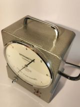 Lampe industrielle vintage métal spiromètre gris "Respire"